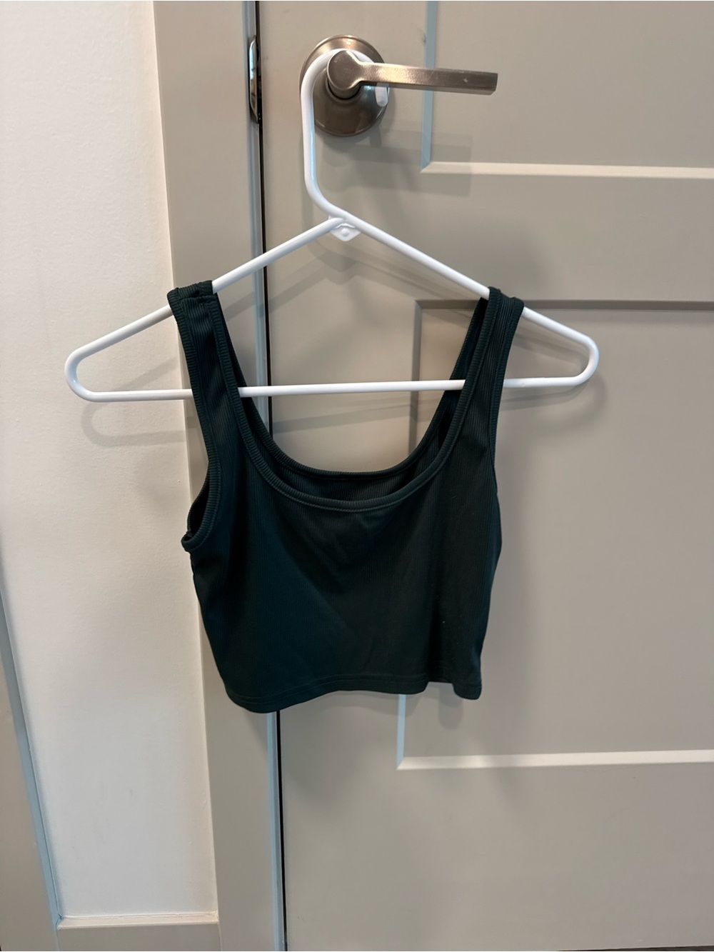 SHEIN Dark Green Ribbed Crop Tank
